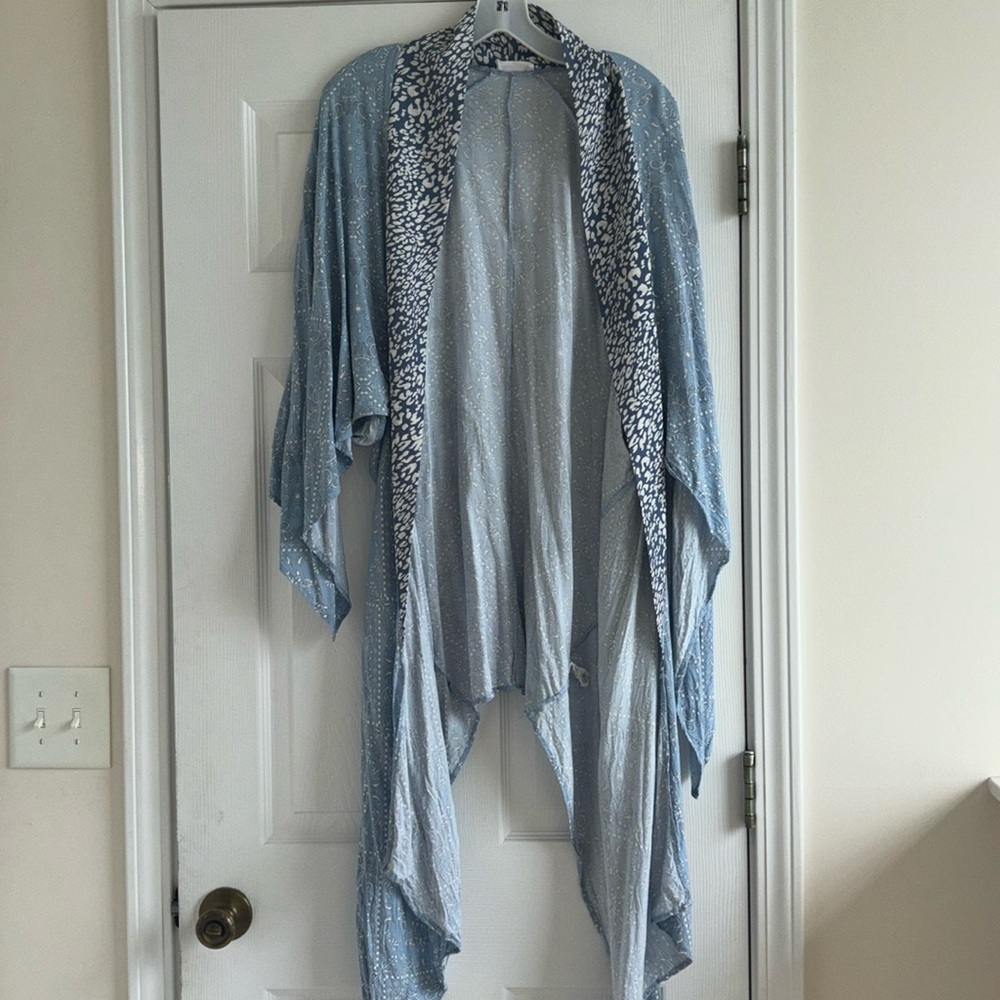 Blue Leopard and Paisley Print Kimono